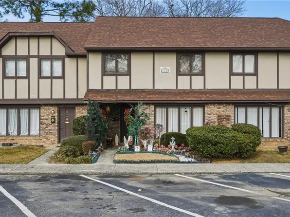 1198 Ashborough Ter Unit J, Marietta, GA 30067