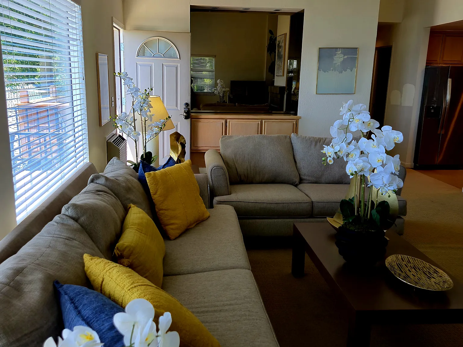 2 bed, $5,500 — Photo 2