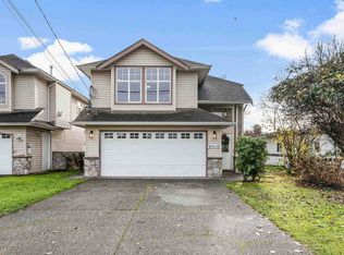 45658 Lewis Ave #B, Chilliwack, BC V2P3C6