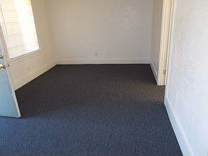 2nd image of 563 Victoria St