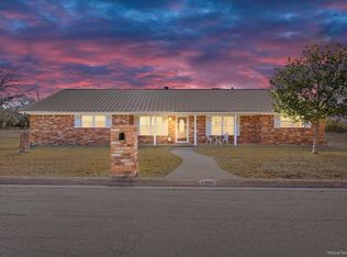 100 Sunny Ln, Gatesville, TX 76528