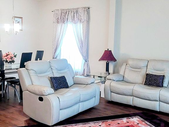 5th image of 709 Isleworth Drive