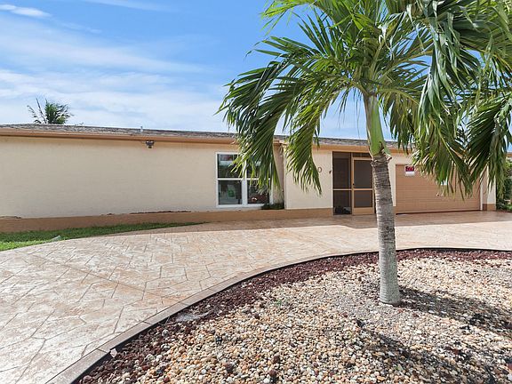 3rd image of 11910 NW 30th Pl