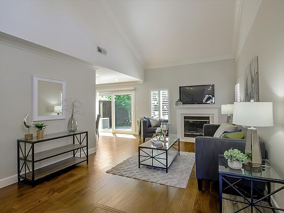 4th image of 1444 Carrington Cir