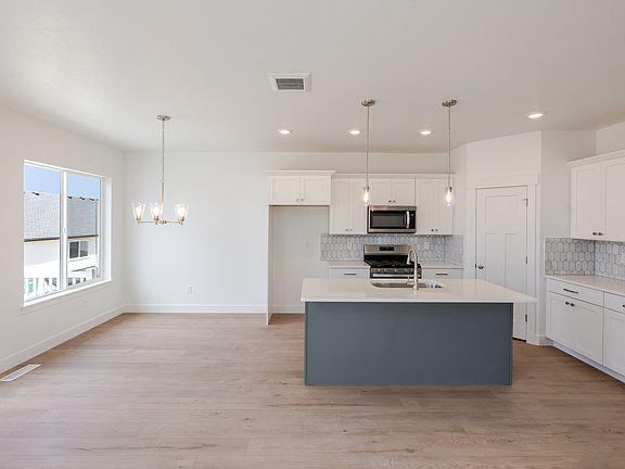 4th image of 4794 S Heartwood Rd #426