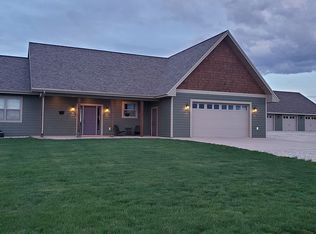 90 Sand Creek Dr, Buffalo, WY 82834