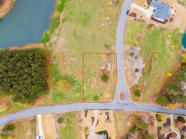 212 W Winding Way, Wallace, NC 28466