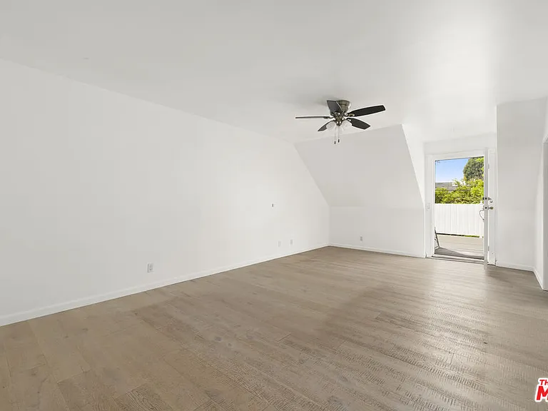 4309 Gentry Ave — Photo 19