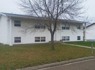 510 18th Ave SE APT 2, Minot, ND 58701