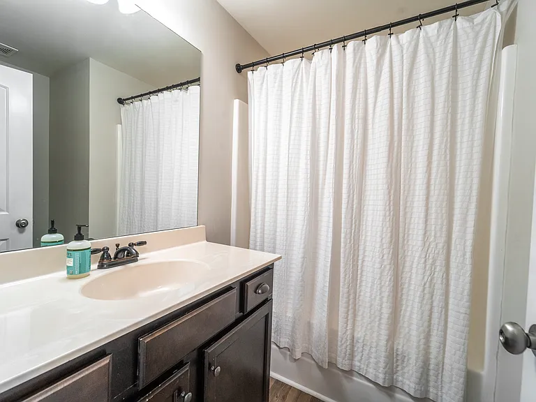231 Claudia Dr — Photo 33