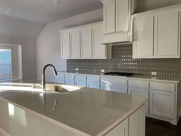 616 New Marion Rd — Photo 7