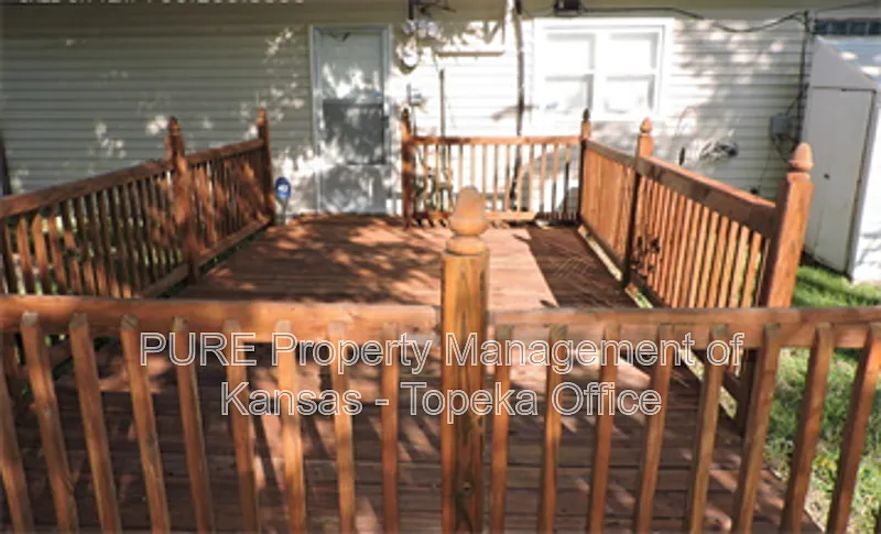 Linkins Foster — Photo 4