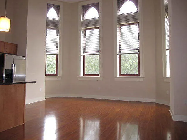 Fifth Avenue School Lofts — Photo 3