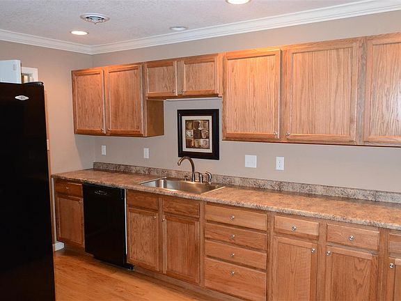 5th image of 434 Lochmere Dr