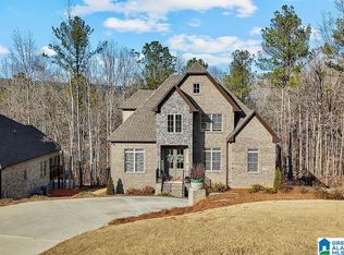 2021 Grey Oaks Ter, Pelham, AL 35124