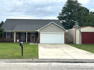 101 Pheasant Ct, Fayetteville, NC 28306