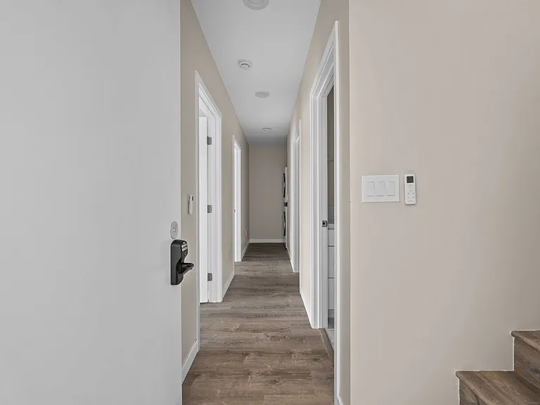 6211 Mesita Dr — Photo 7