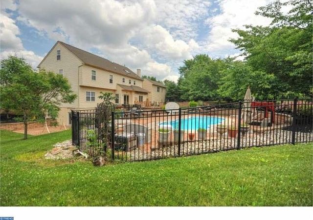 21300 W Shady Ln, Lake Zurich, IL 60047 | Redfin