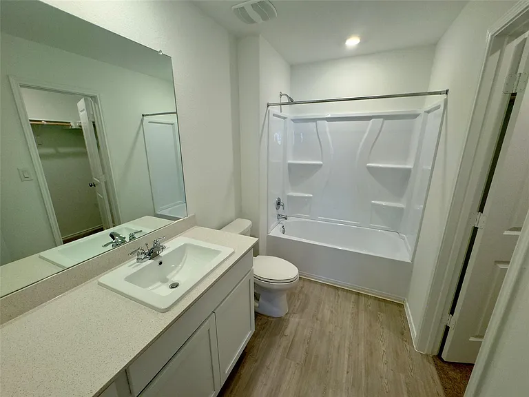 2210 Cyclone Dr — Photo 14