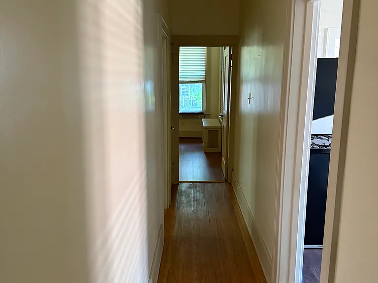 41 E Sunbury St — Photo 11