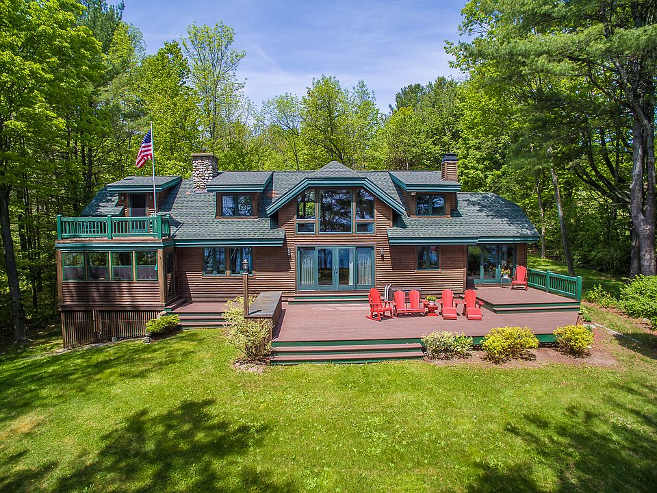 1st image of 98 Cove Way