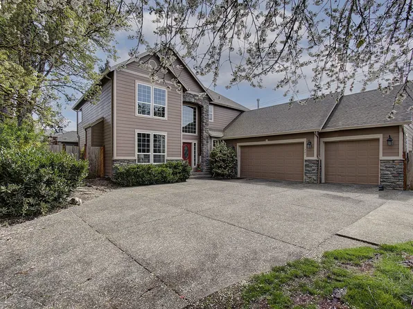 701 NW 150th St, Vancouver, WA 98685
