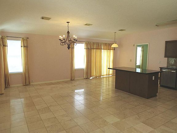 4th image of 2722 Eldridge Park Way