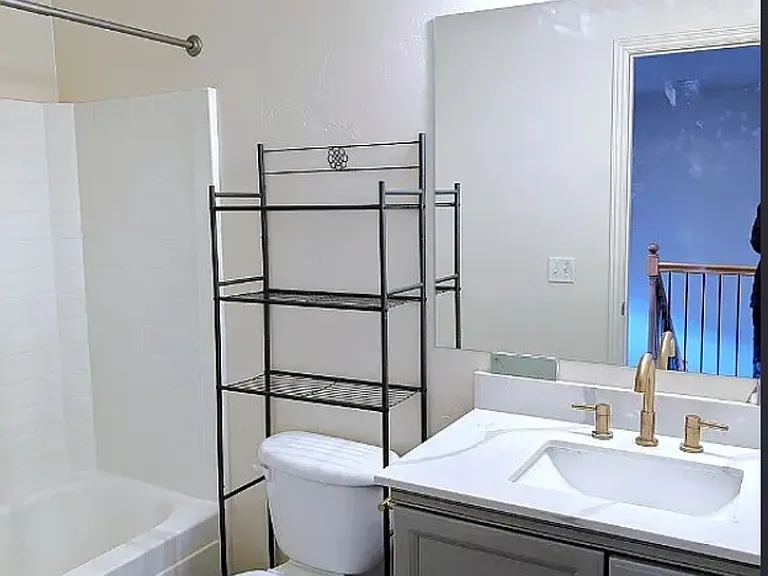 2124 W 2180 N — Photo 16