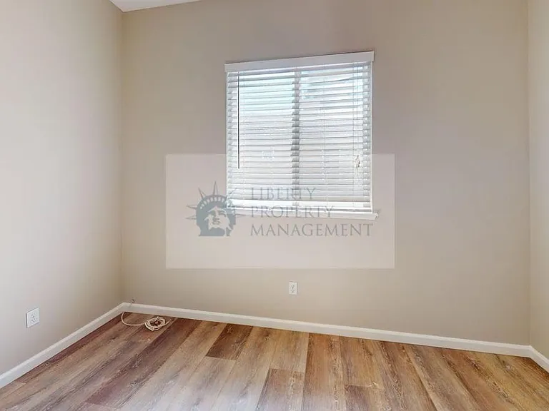 5249 Stonehart Ln — Photo 23