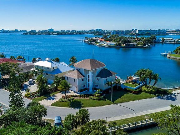 2nd image of 1800 Dolphin Blvd S
