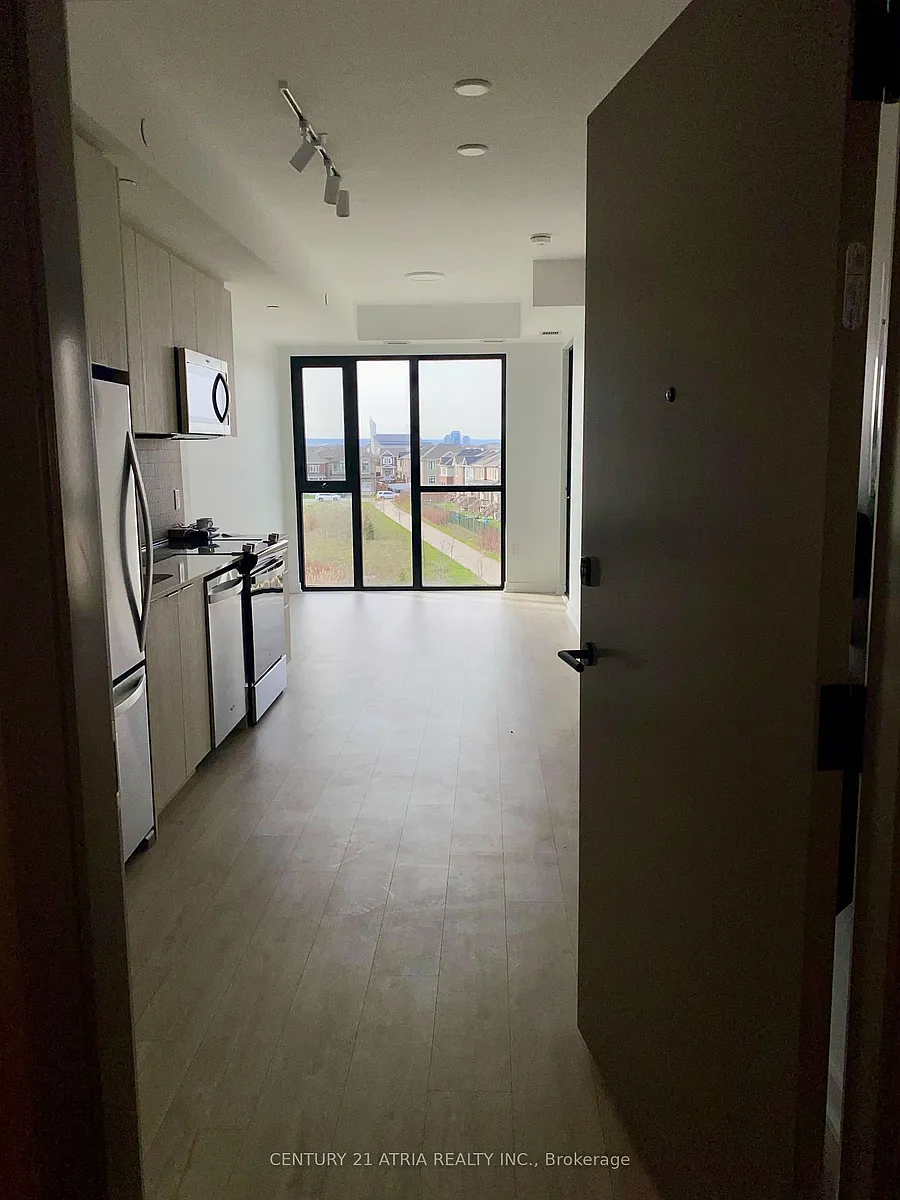 Building Photo - 720 Whitlock Ave #316