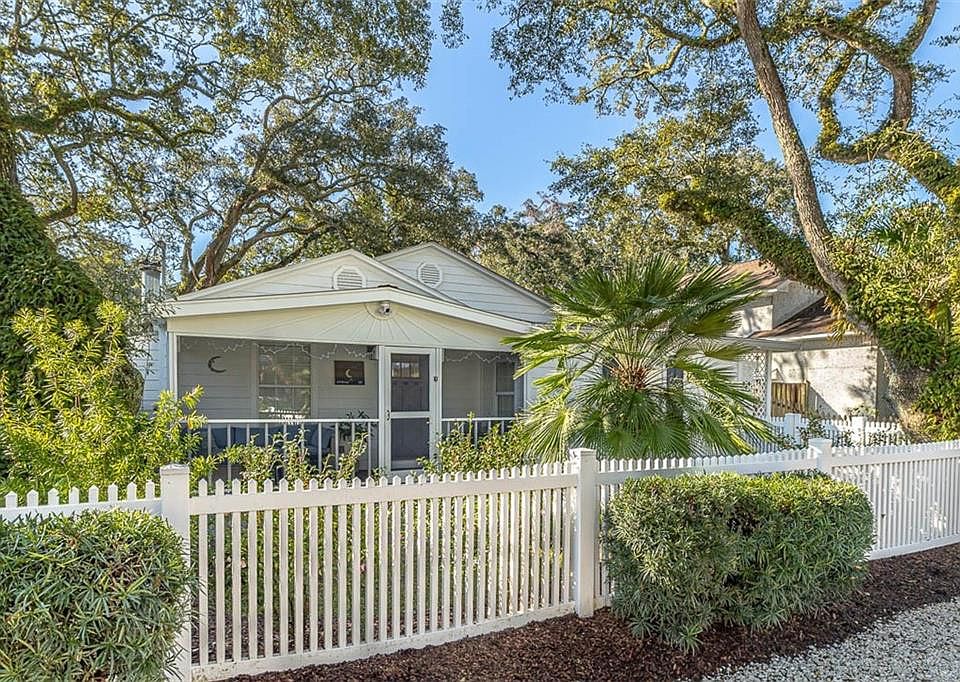 1st image of 617 Beach Dr