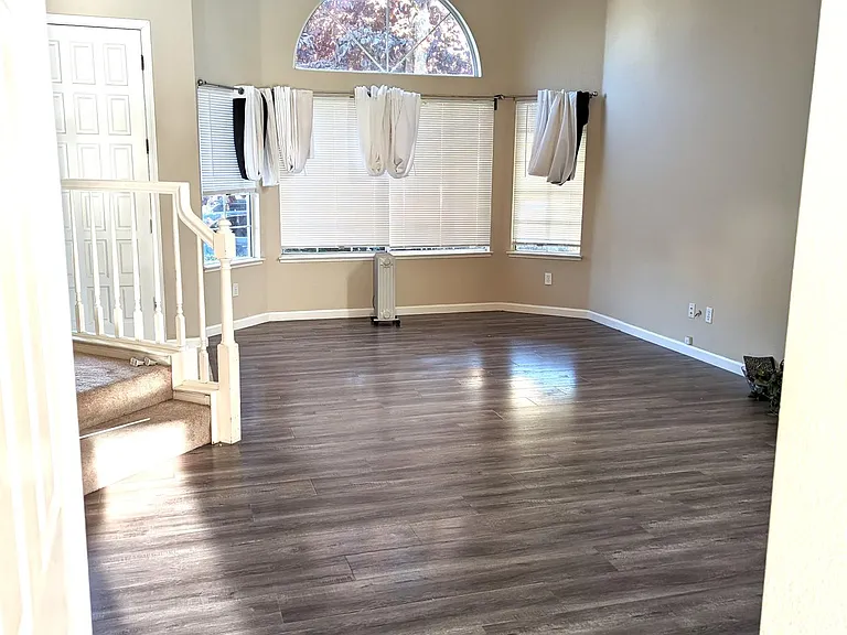 34300 Eucalyptus Ter — Photo 2