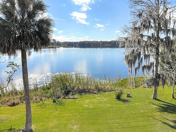 3rd image of 2337 Lake Talmadge Dr