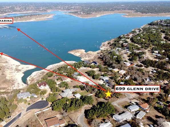 699 Glenn Dr, Canyon Lake, TX 78133