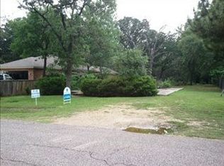 3709 Woodbury Rd, Balch Springs, TX 75180