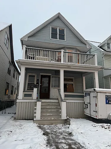 702 Hopkins St #2 Photo 1