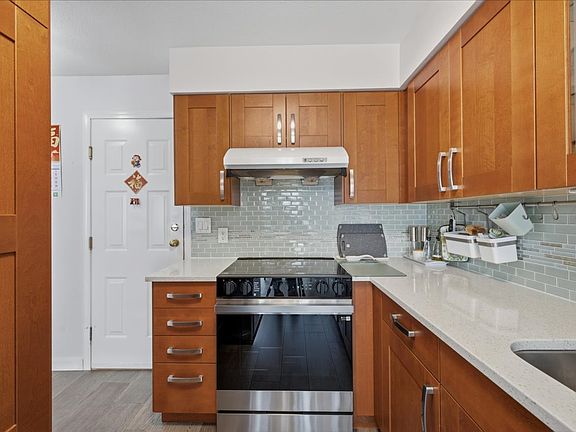 2nd image of 7691 Moffatt Rd #38
