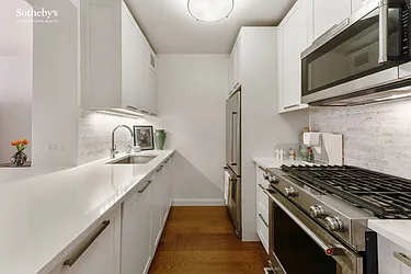 Rented by Sotheby's International Realty