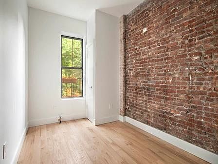 4th image of 538 Bergen St