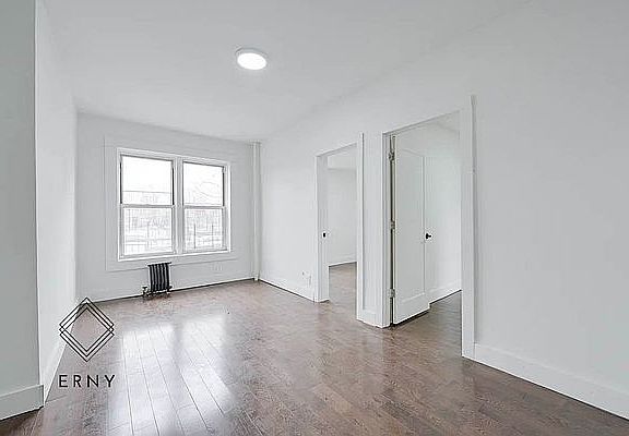3rd image of 2169 Pacific St APT 4