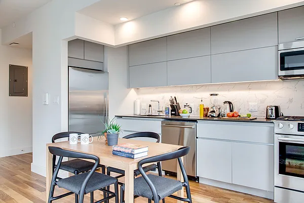 Rented by Common Living, Inc. | media 23