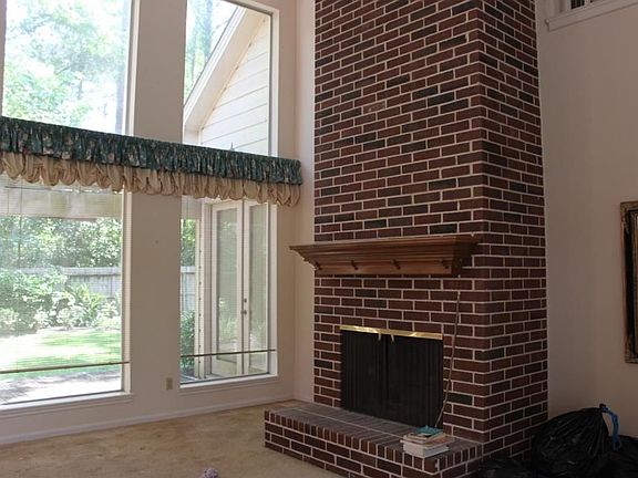 Stunning two story fire place.