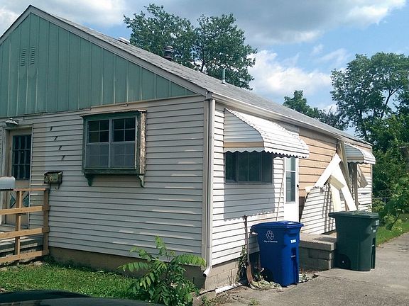 2nd image of 3227 Barnett Ct S