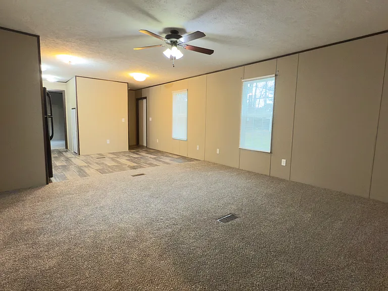 27282 Patterson Rd — Photo 9