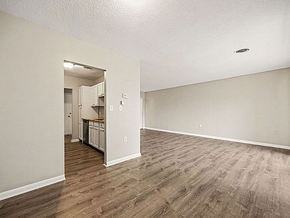 5th image of 3501 Section Rd APT 308