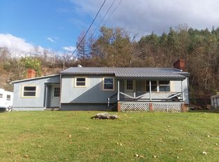 758 Reservoir Rd, Hollidaysburg, PA 16648