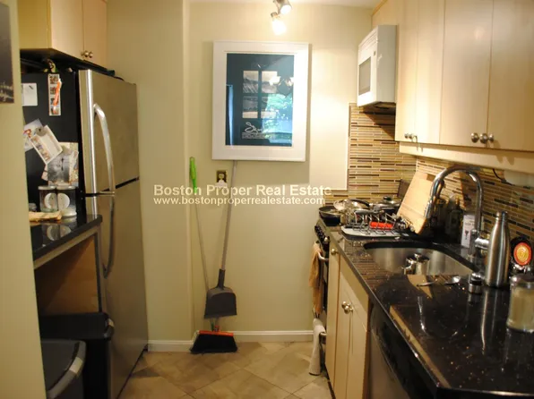 387 Marlborough St, Boston, MA