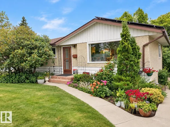 8311 160th St NW, Edmonton, AB T5R 2H2