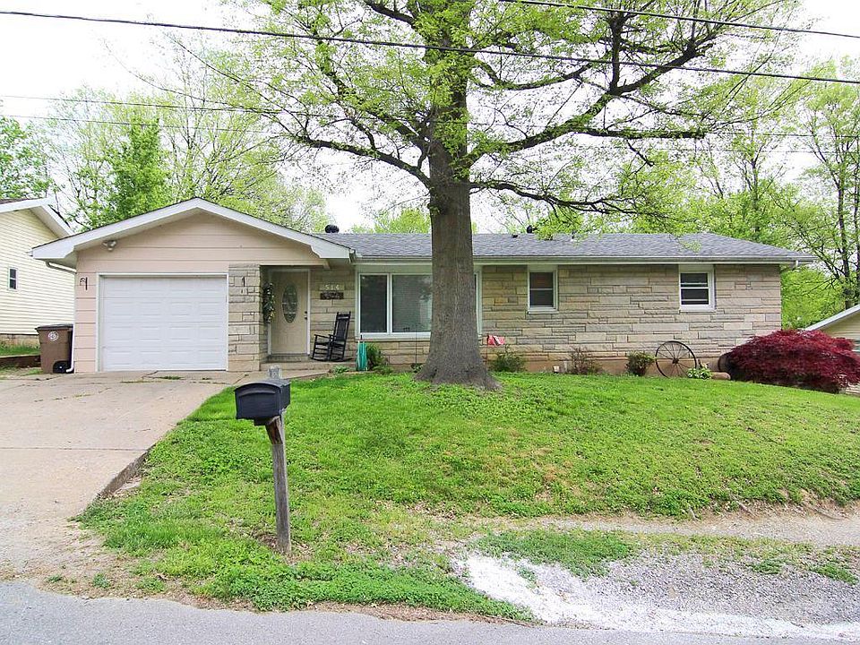 1st image of 514 Vincent Park Dr